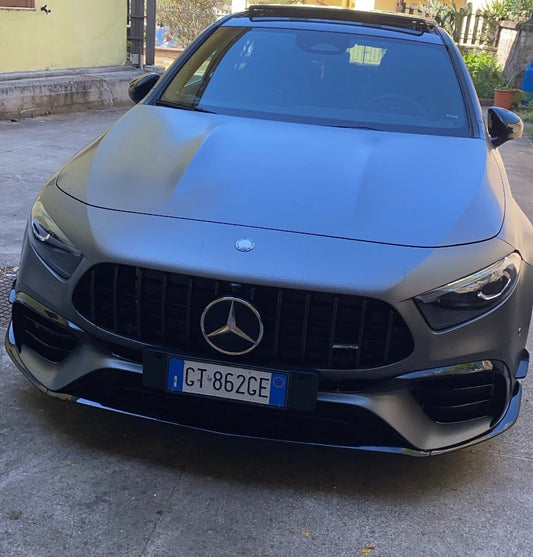 Mercedes A45S AMG